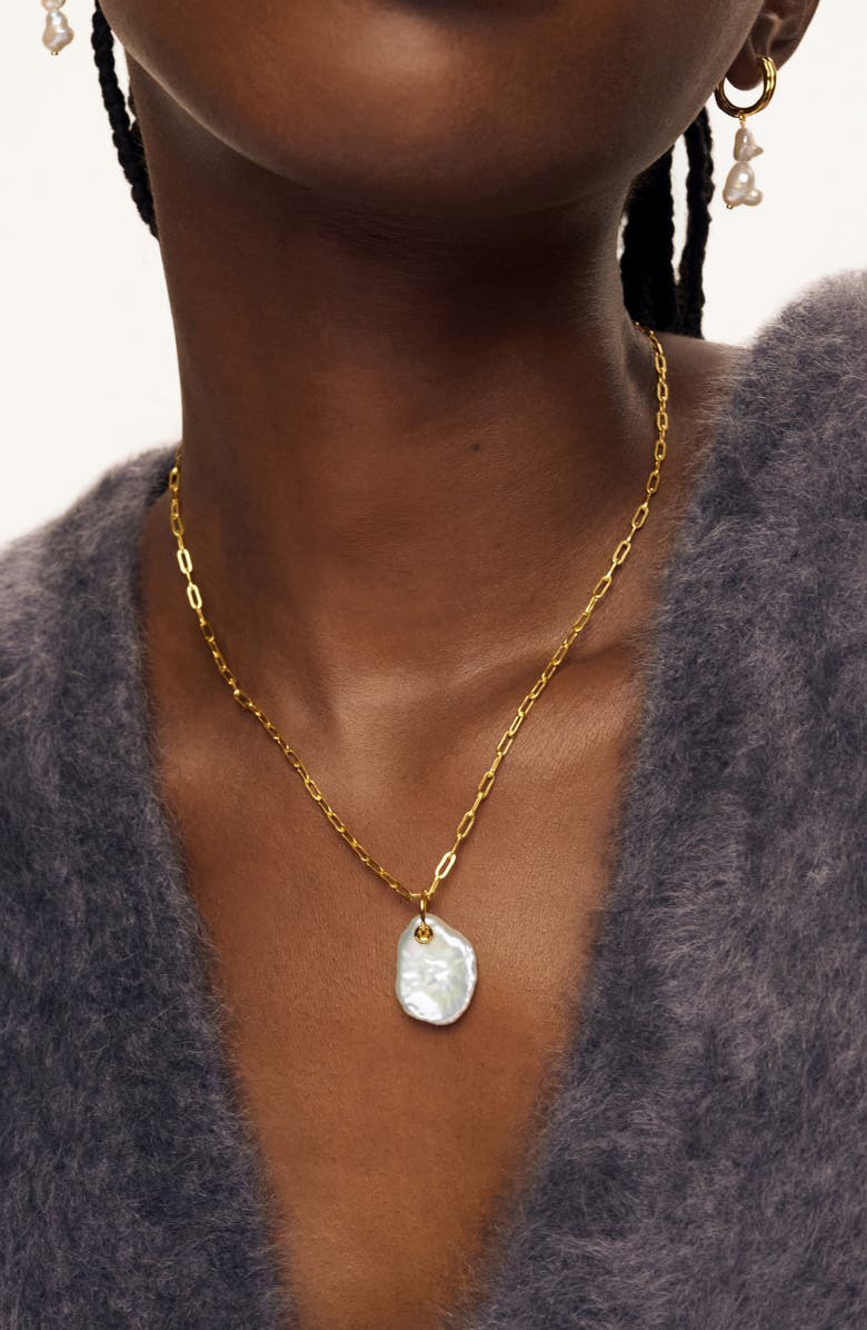 Monica Vinader Medium Pearl Pendant Charm, Alternate, color, Yellow Gold