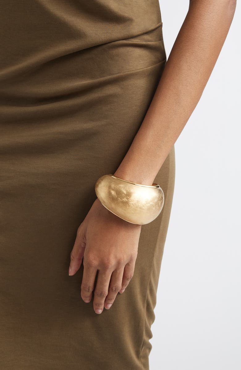 Jacquemus The Raisin Cuff Bracelet, Alternate, color, Gold / White