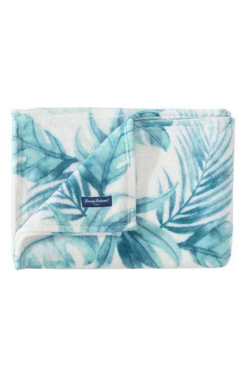 Waimea Bay Throw Blanket