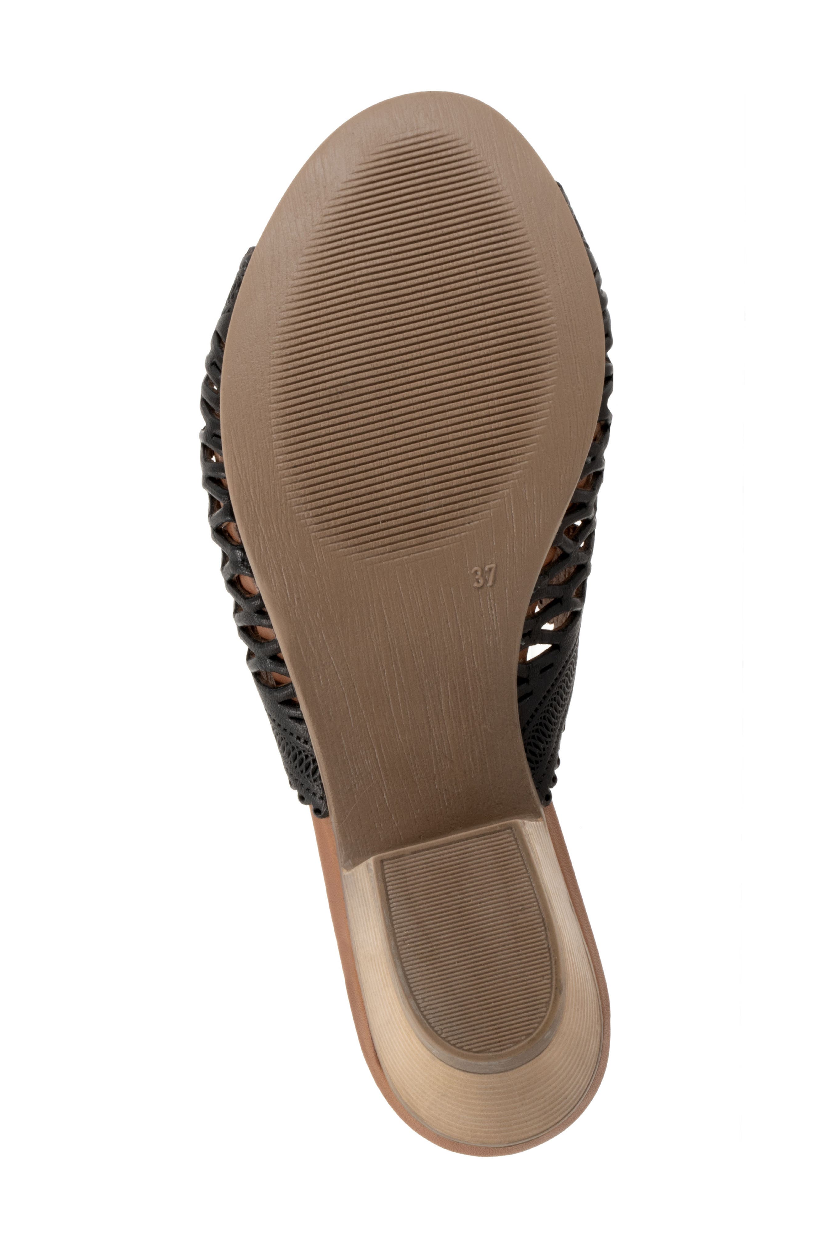 Bueno Lillian Block Heel Sandal, Alternate, color, Black