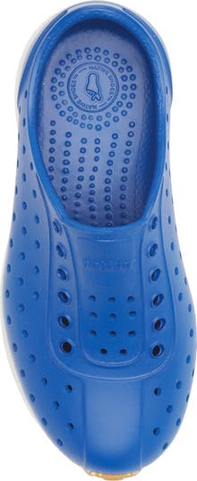 Robbie Sugarlite Slip-On Shoe