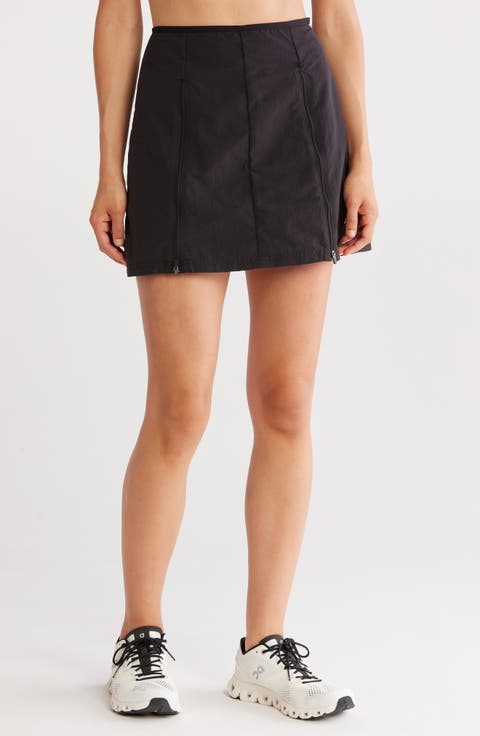 Dare To Zip-Off Woven Skirt