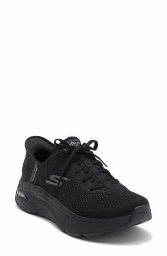 SKECHERS Max Cushion Slip-Ins Sneaker