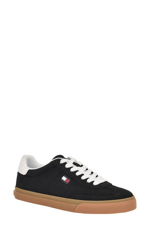 Lazsie Lace-Up Sneaker