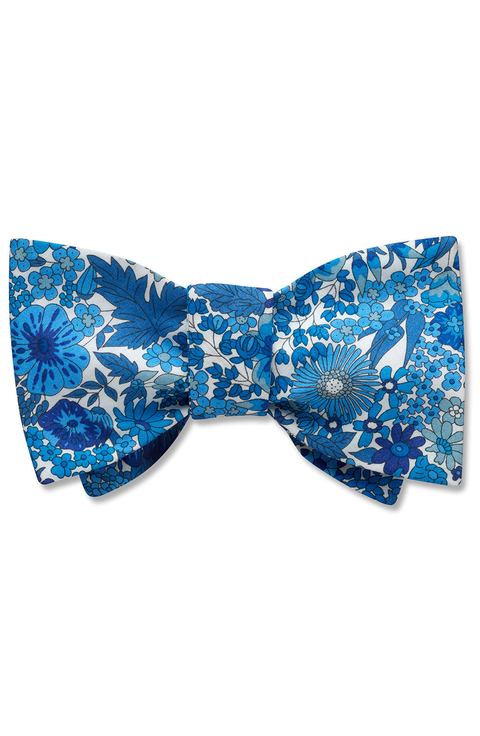 Cybille Bow Tie