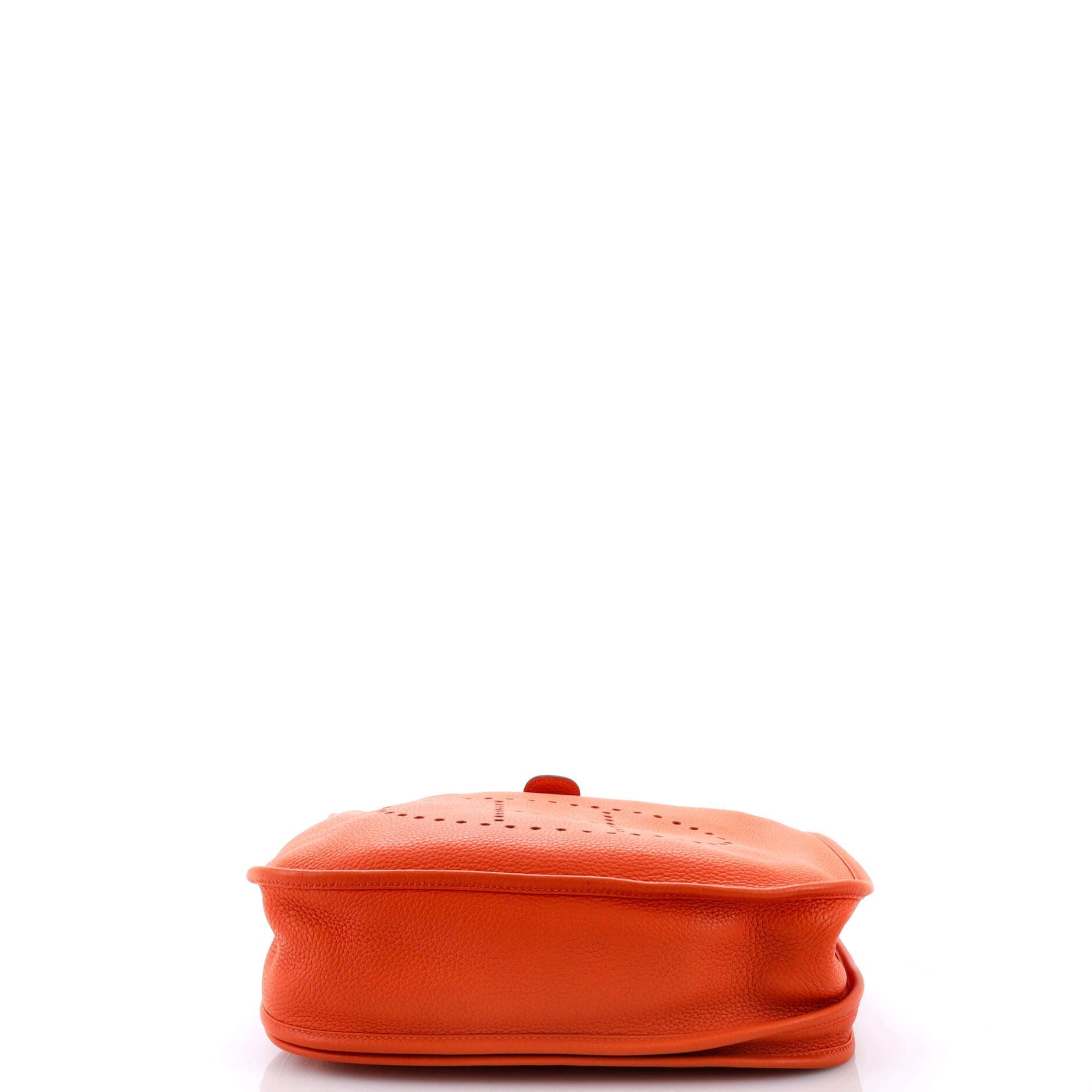 Pre-Owned Hermes Evelyne Bag Gen III Clemence GM, Alternate, color, 