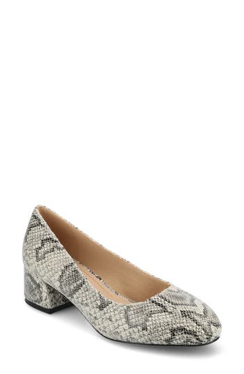 JOURNEE COLLECTION JOURNEE COLLECTION SAARII BLOCK HEEL PUMP