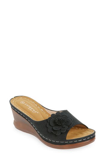 Extreme By Eddie Marc Flower Wedge Slide Sandal