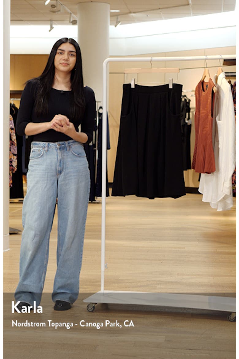Pleated Elastic Waist Skirt video
