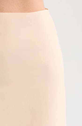 Everyday Invisible Edge Half Slip