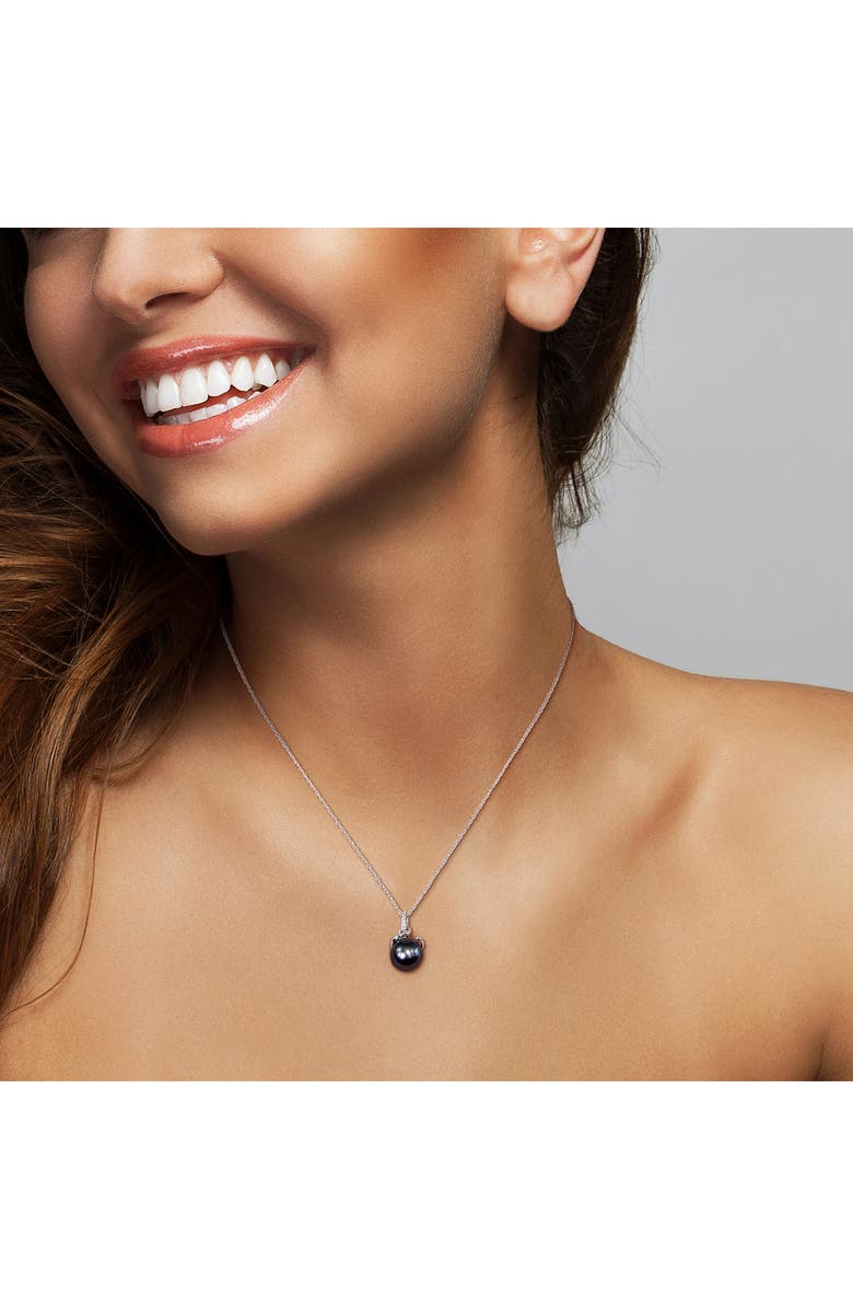 DELMAR 10K White Gold Cultured Black Tahitian Pearl & Diamond Pendant Necklace, Alternate, color, Black