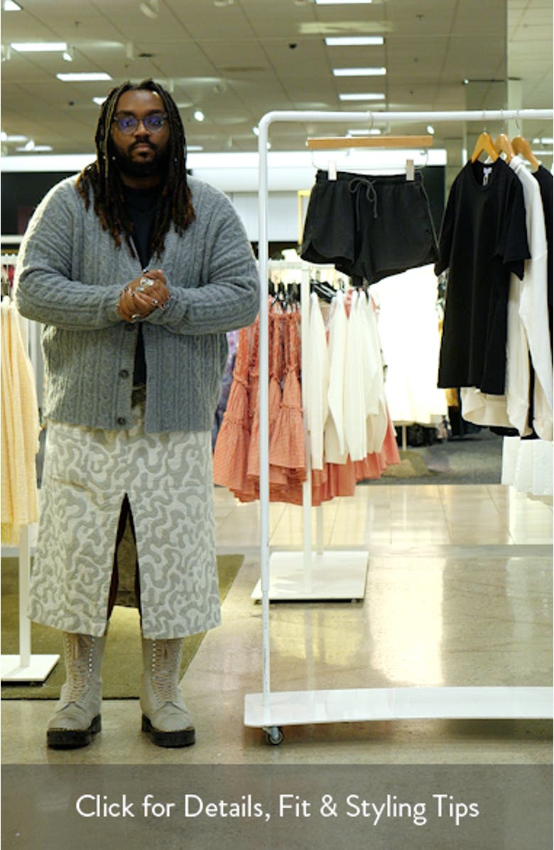 Pull-On Thermal Shorts, sales video thumbnail