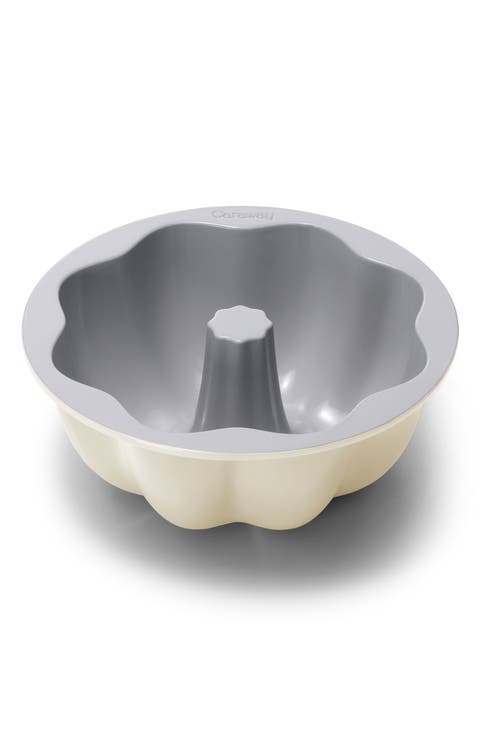 Ceramic Nonstick Fluted Cake Pan