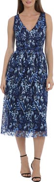 Maggy London Woodland Sequin Embroidered Sleeveless Midi Dress