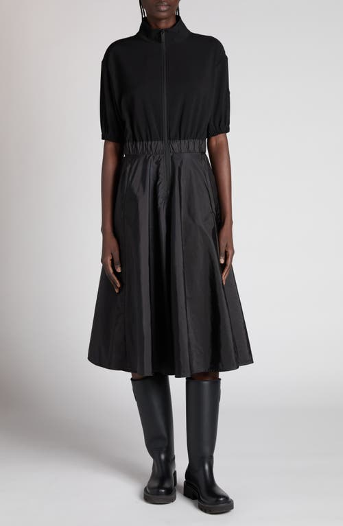 Moncler Robe Midi En Satin In Black