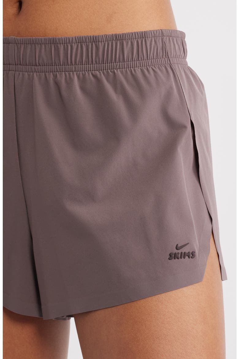 Stretch Nylon Runner Shorts, Alternate, color, NSKM RESIN