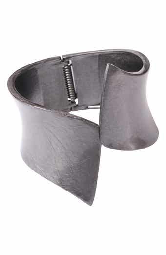 OLIVIA WELLES Aurelia Hinged Bracelet