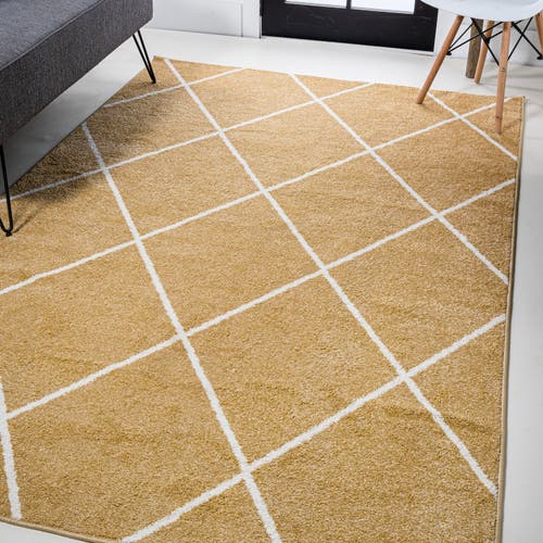 Jonathan Y Cole Minimalist Diamond Trellis Area Rug In Gold/white