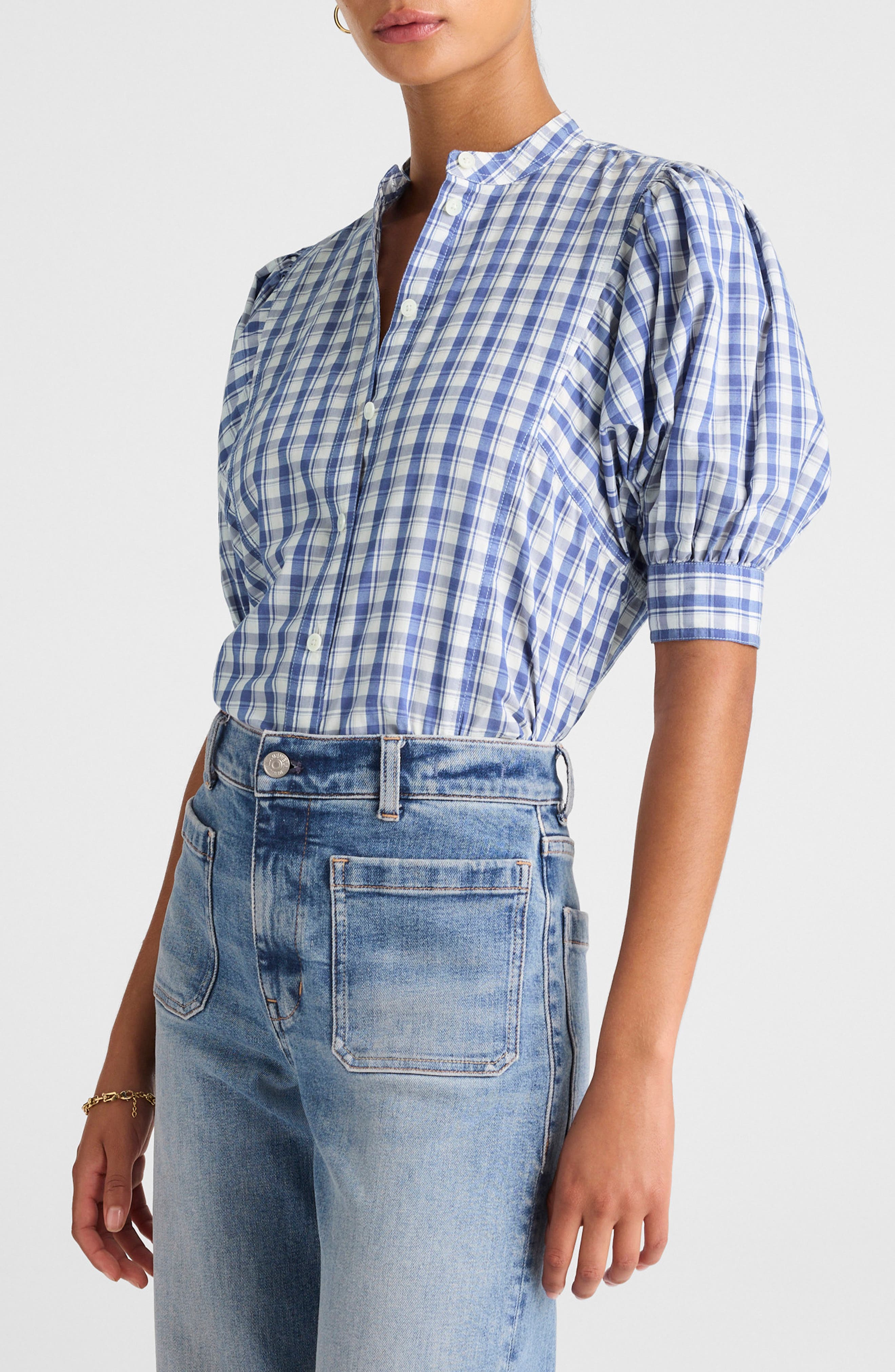 selected BLUE WHITE PLAID