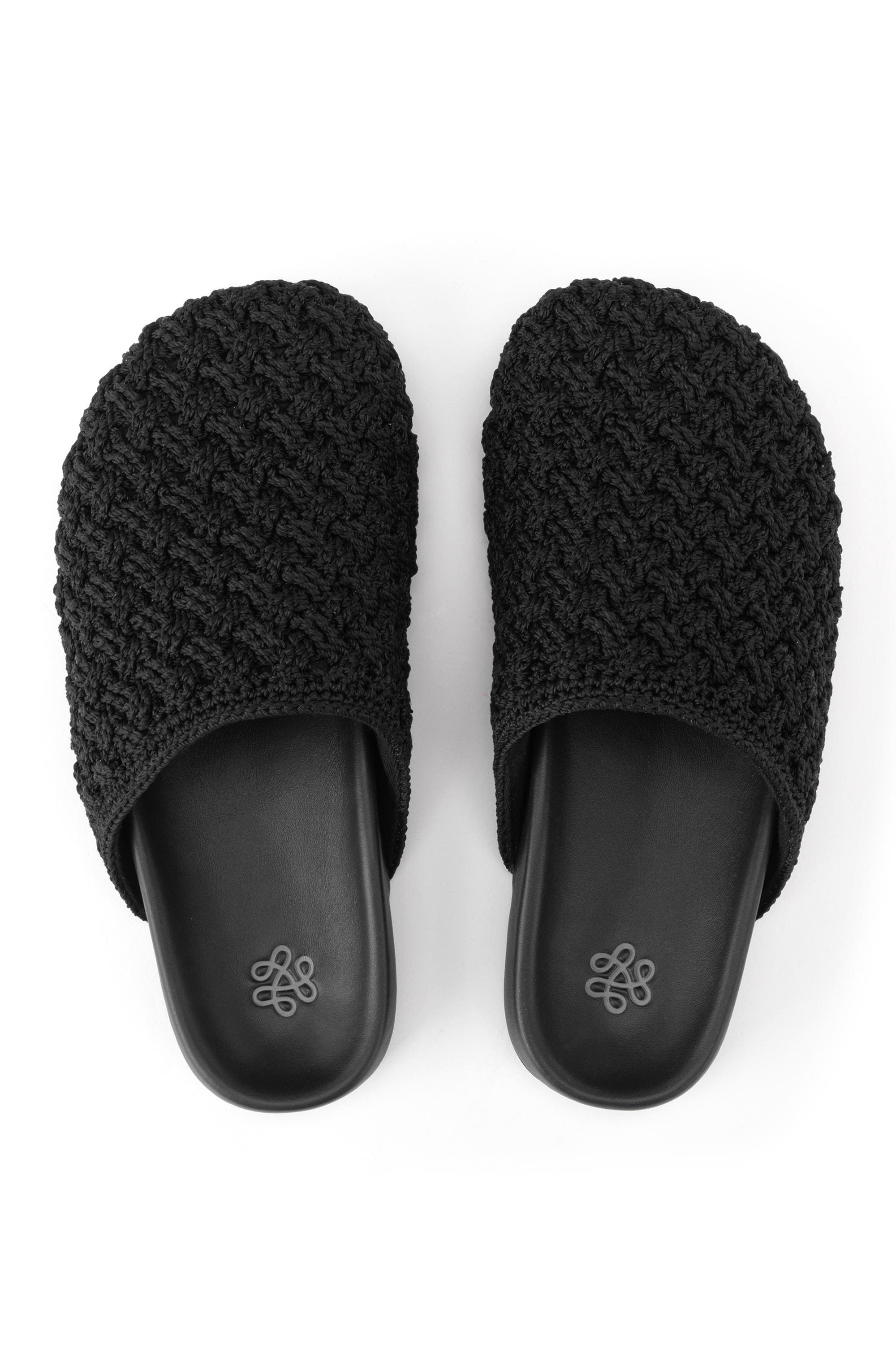 The Sak Bolinas Crochet Clog Shoe, Alternate, color, Black Cozy