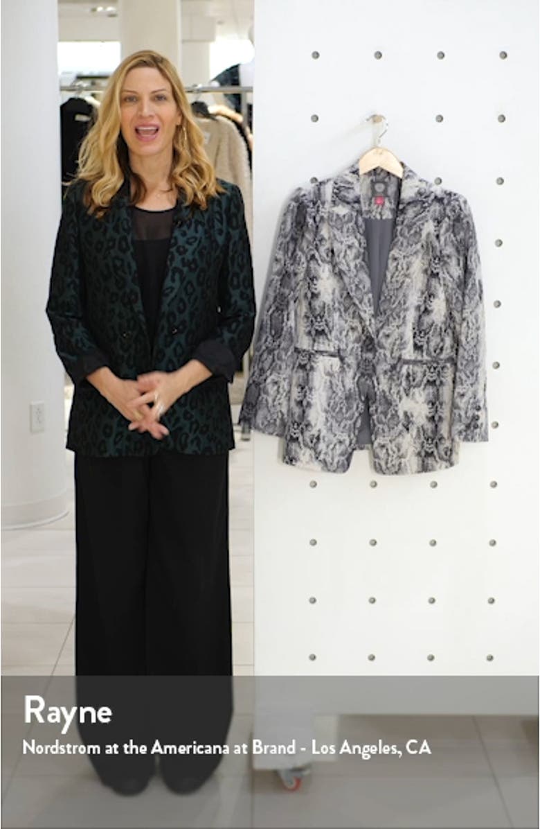 Notch Lapel Blazer, sales video thumbnail