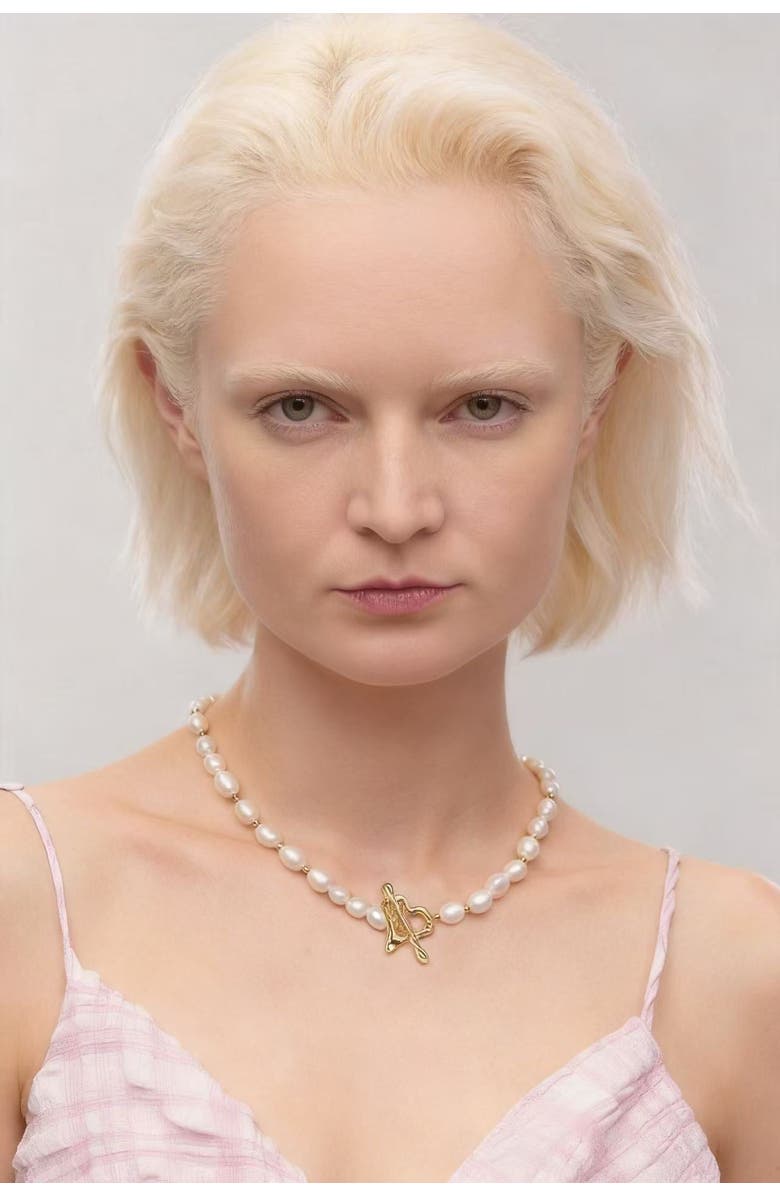 Classicharms Molten Gold Heart Pearl Necklace, Alternate, color, Gold