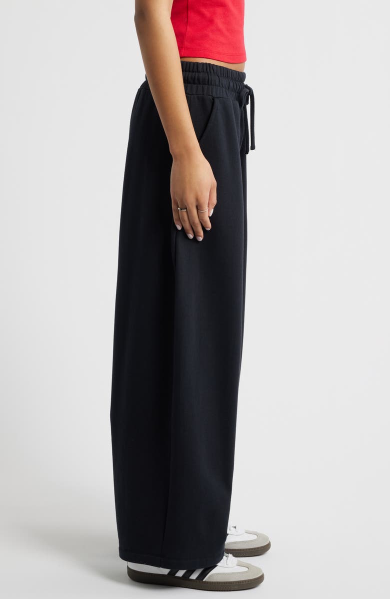 BP. Barrel Leg Fleece Sweatpants, Alternate, color, Black