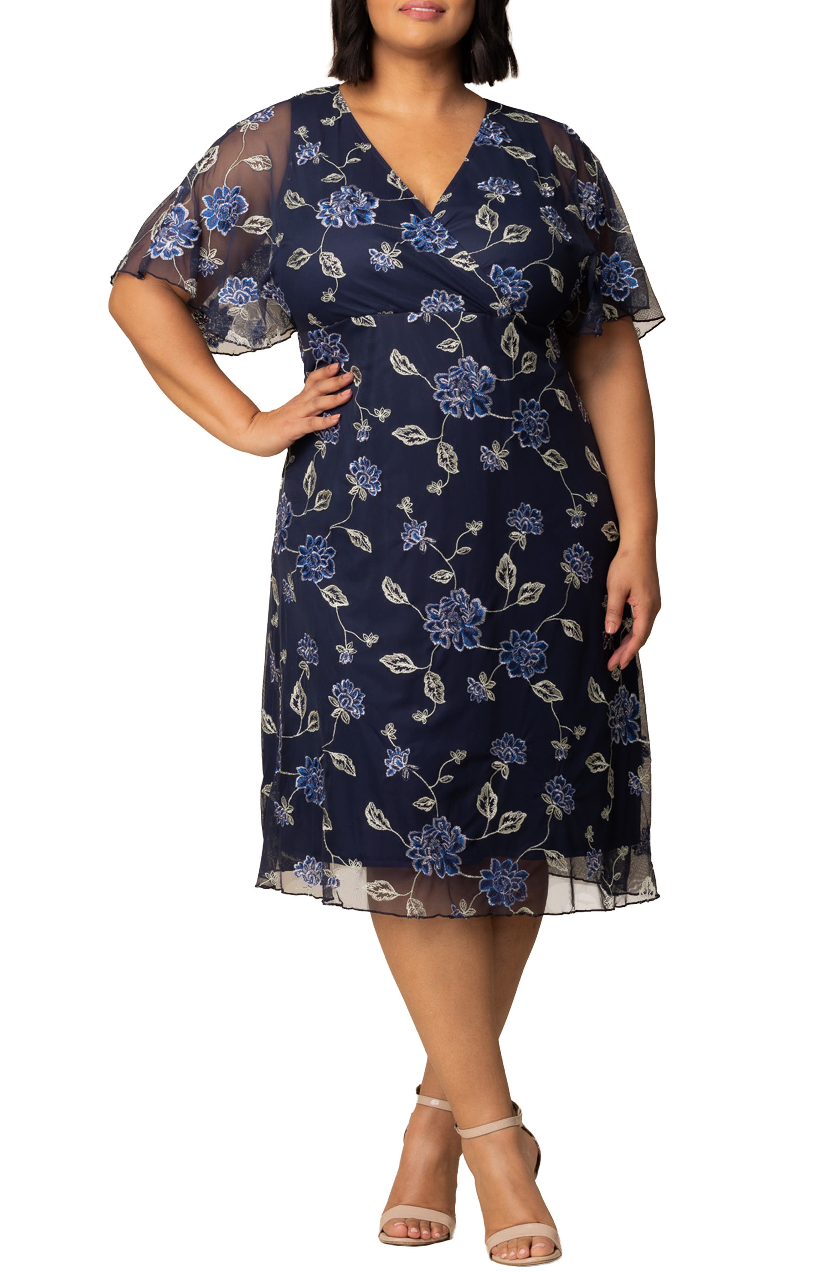 Sonnet Embroidered Midi Dress - image 3