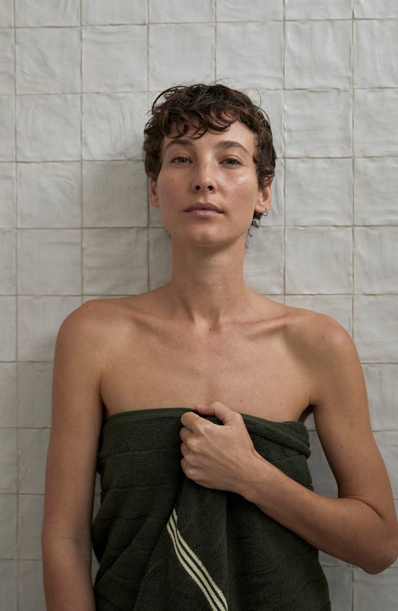 BAINA St Bathans Bath Towel, Alternate, color, 