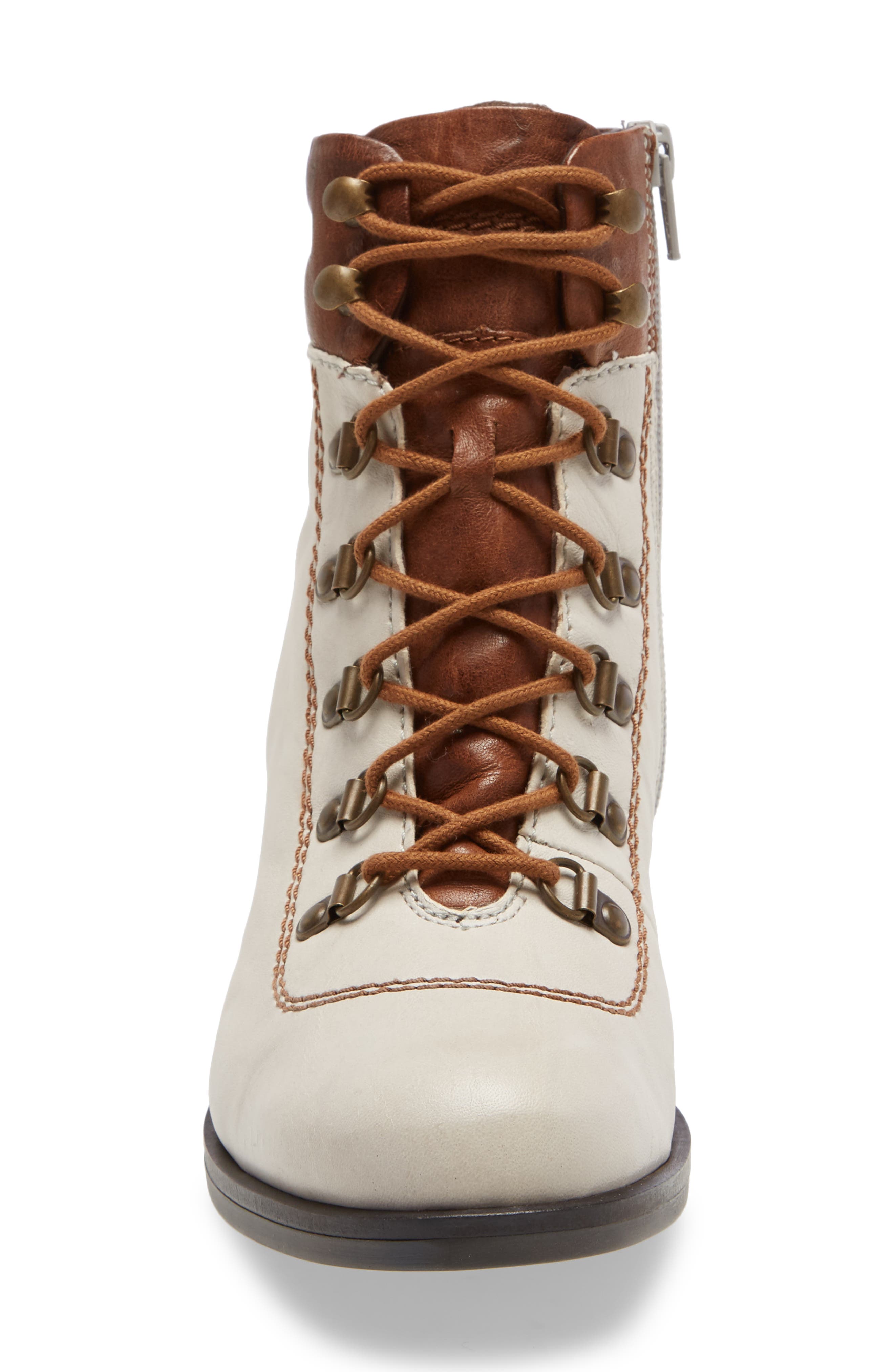 Sanja 09 Bootie, Alternate, color, OFF WHITE LEATHER