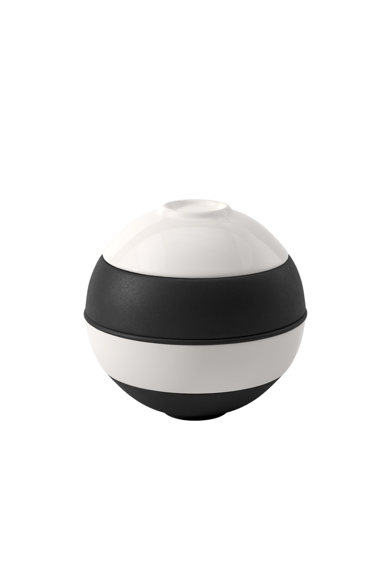 La petite boule  black and white, Main, color, None
