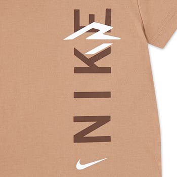 Vertical Graphic T-Shirt & Shorts Set