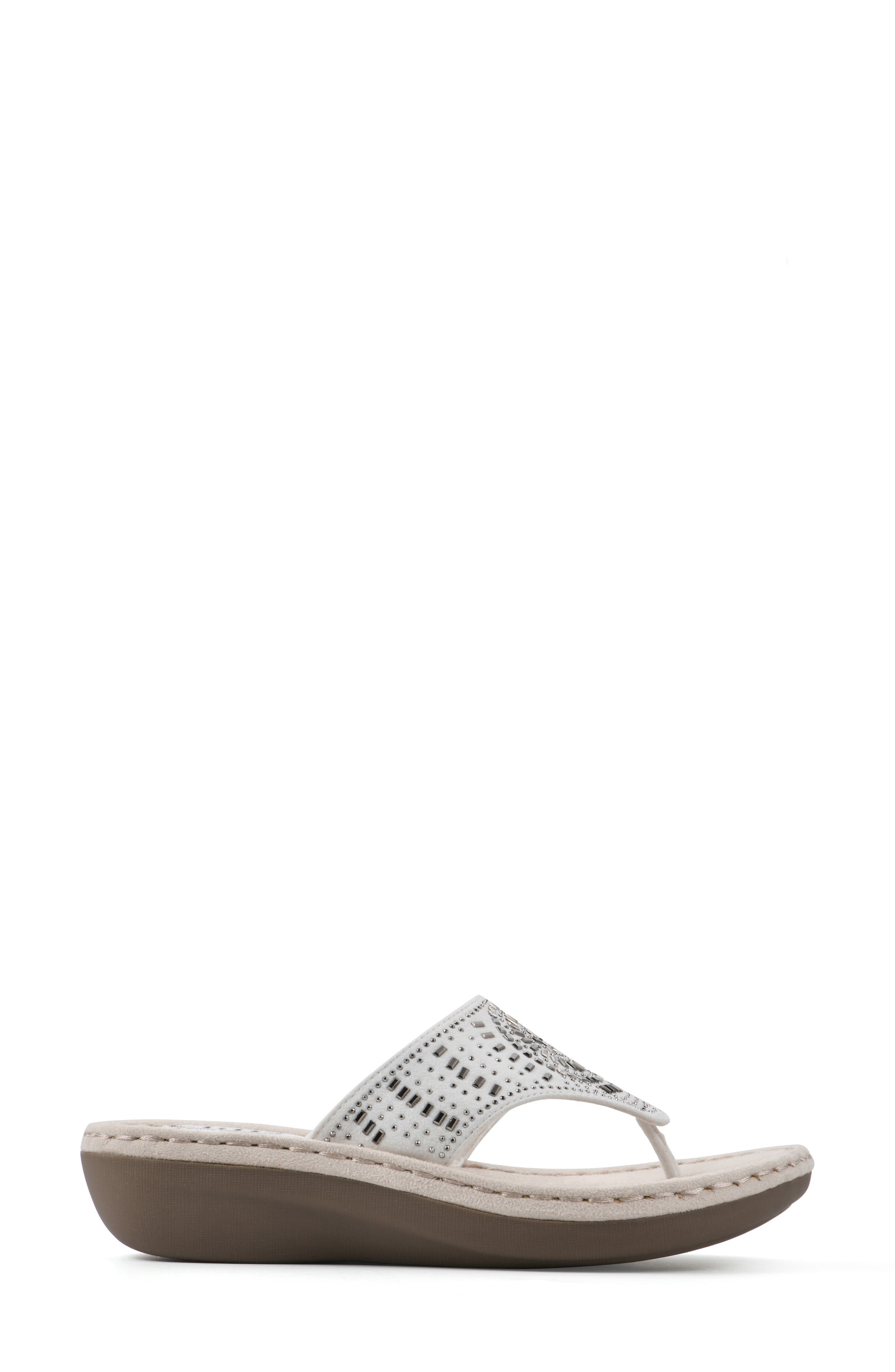 CLIFFS BY WHITE MOUNTAIN Cienna Thong Sandal - Wide Width, Alternate, color, White Fabric