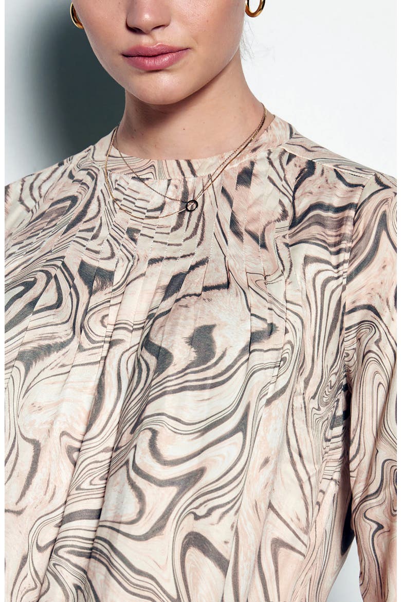 Maya Top, Alternate, color, ANIMAL MOIRE