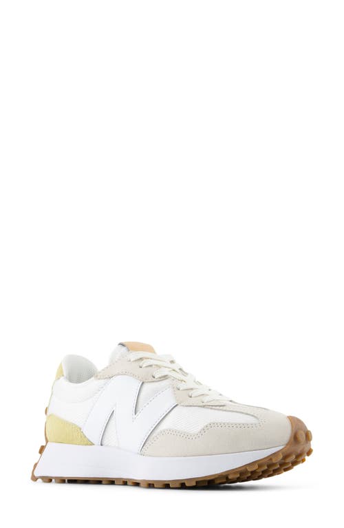 New Balance 327 Sneaker In White