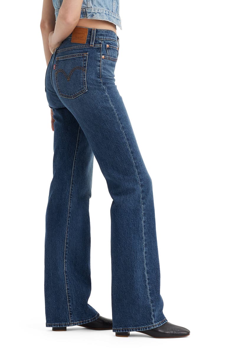 Wedgie Bootcut Jeans