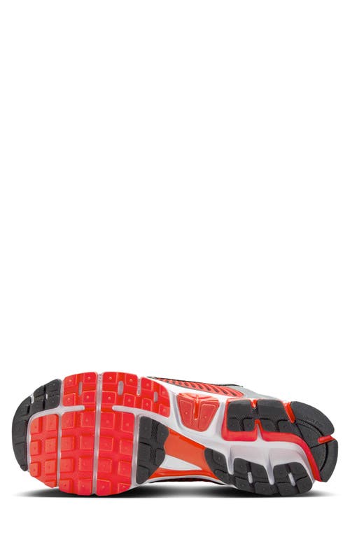 Nike Zoom Vomero 5 Sneaker
