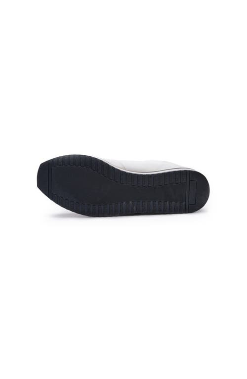 A. Veer Brooklyn Sneaker In White