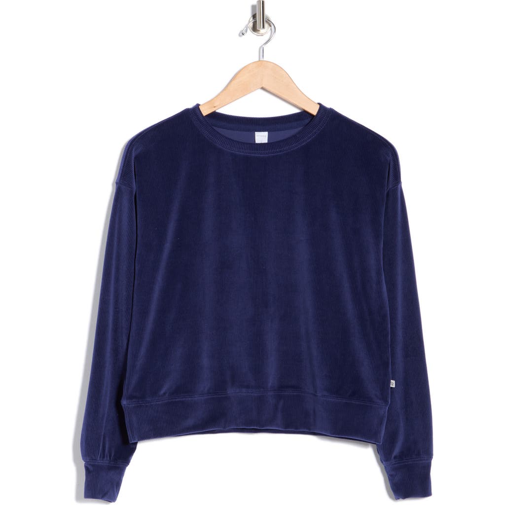 Marika Stormi Crop Sweatshirt In Blue