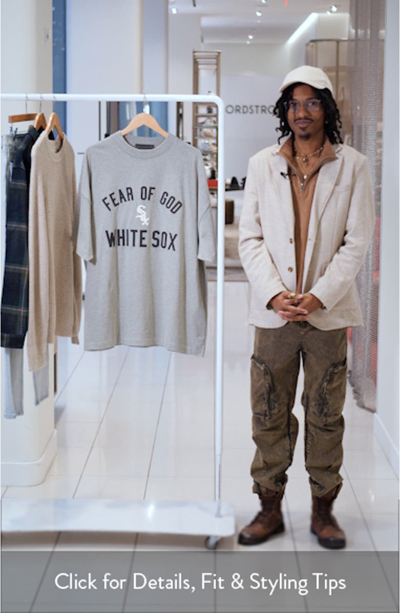 MLB Chicago White Sox '90s Fit Cotton Graphic T-Shirt, sales video thumbnail