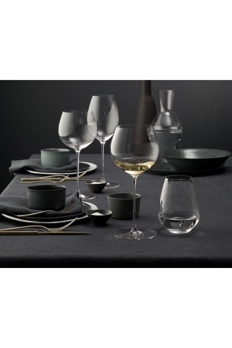 Superleggero Oaked Chardonnay Wine Glass, Alternate, color, Clear