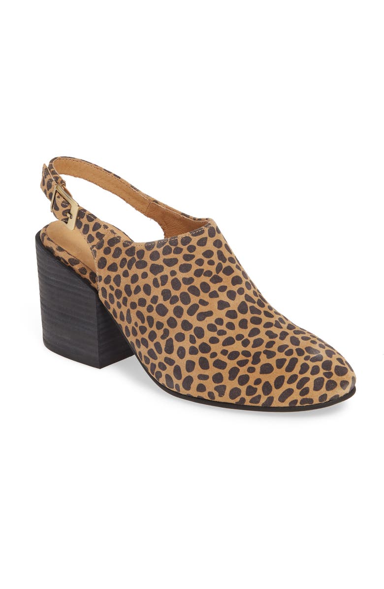 Chocolat Blu Jenna Leopard Print Slingback Mule, Main, color,