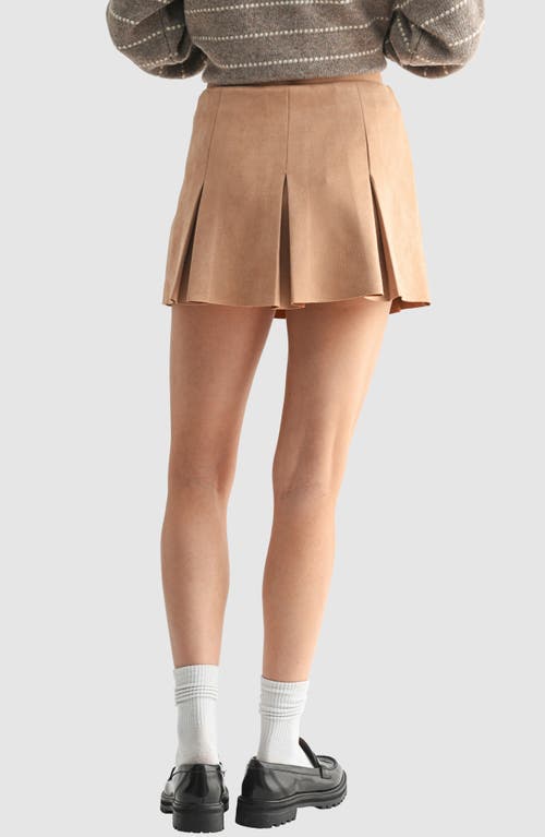 Lush Wide Pleat Miniskort In Metallic