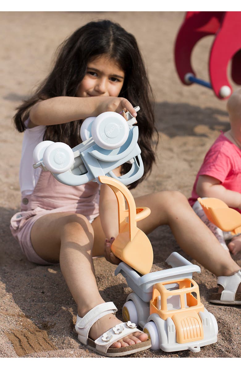 Scrunch Jumbo Recycled Plastic Tipper Truck, Alternate, color, Multi Orange