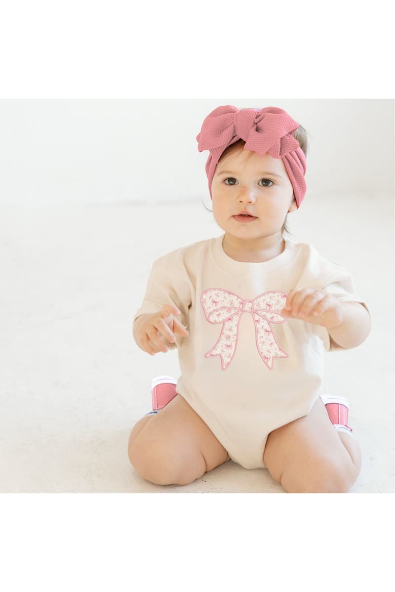 Ditsy Floral Bow Patch Short Sleeve Romper, Alternate, color, Natural