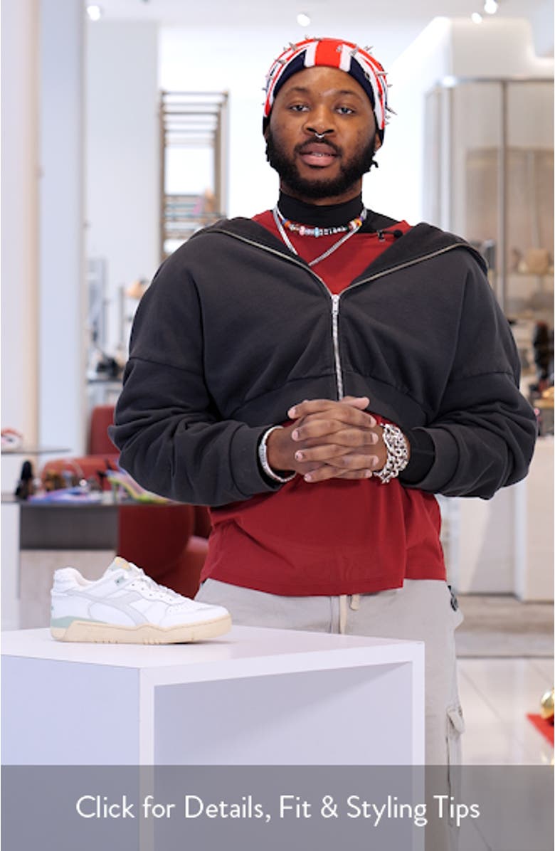 B.560 Cherie Sneaker, sales video thumbnail