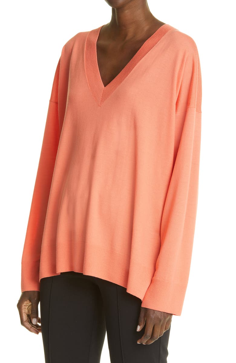 St. John Collection Contrast Back Wool V-Neck Sweater, Alternate, color, 
