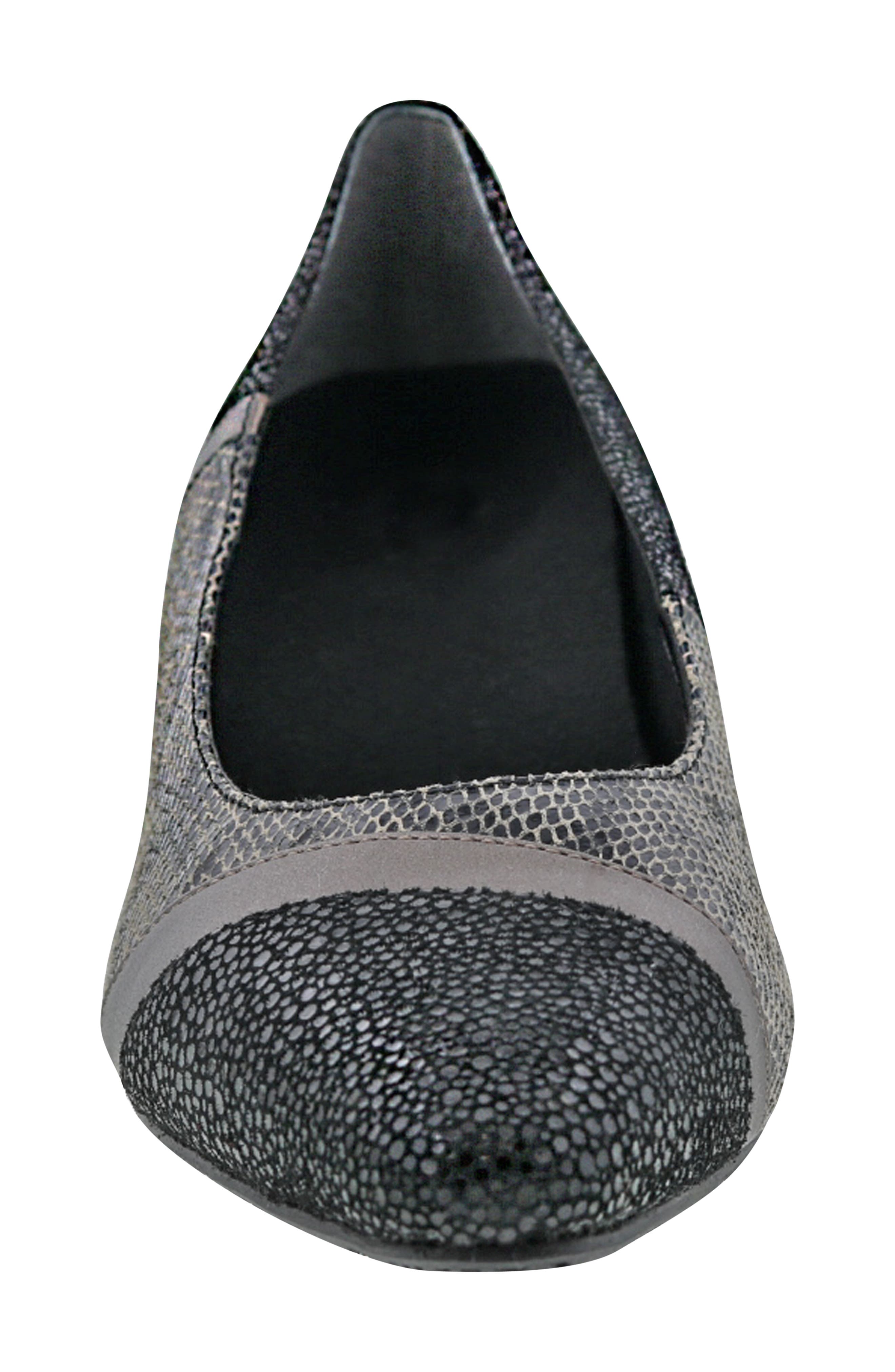 Ros Hommerson Kiwi Kitten Heel Pump, Alternate, color, 