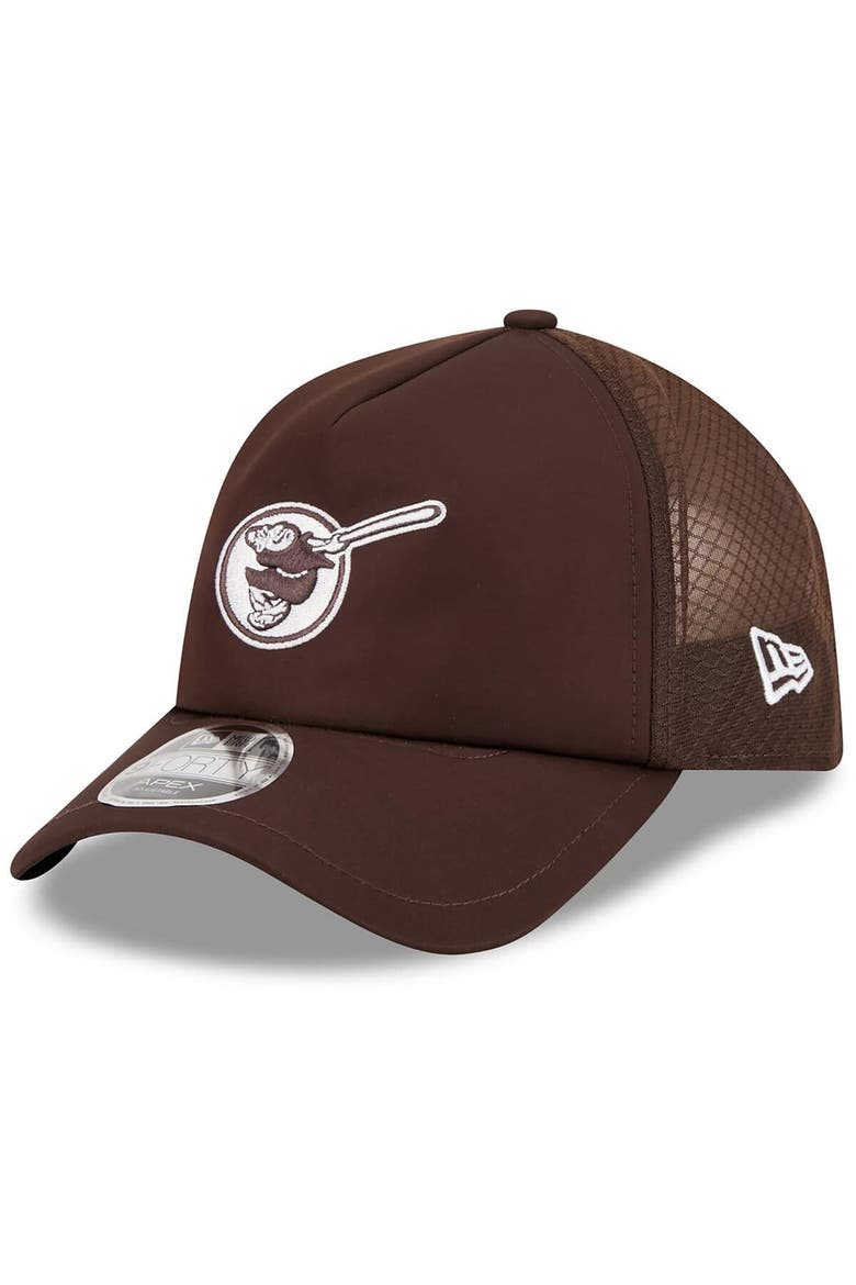 Men's New Era Brown San Diego Padres 2026 Batting Practice Alternate Apex 9FORTY Adjustable Hat, Main, color, Brown