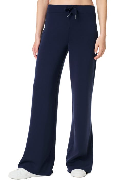 AirEssentials Wide Leg Pants